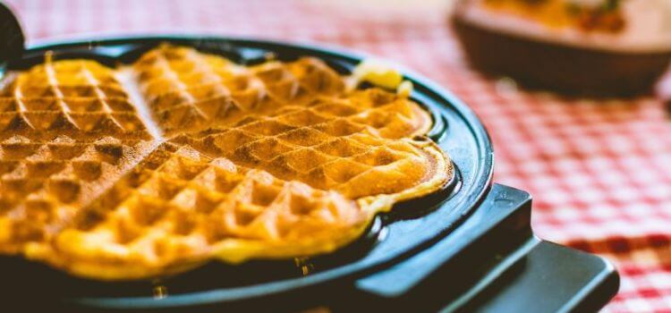 How-to-Use-Bella-Waffle-Maker