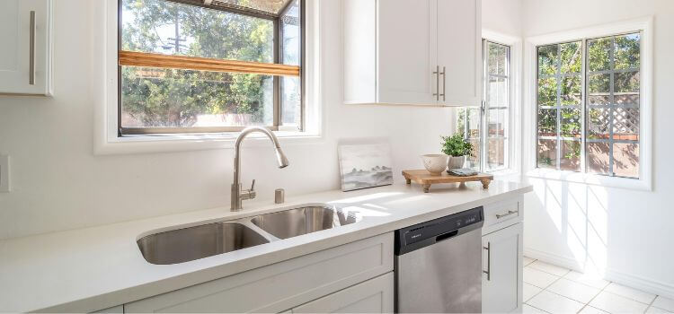 What is the Best White Kitchen Sink